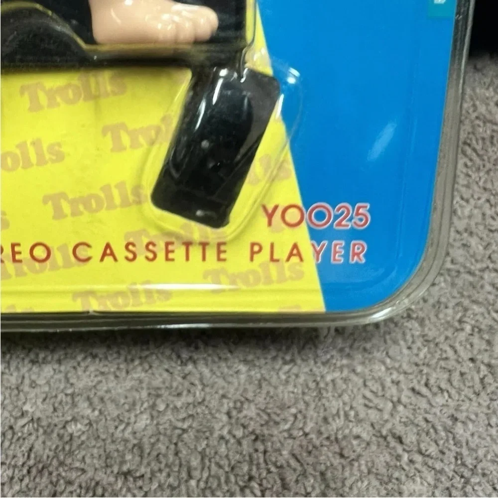 Vintage Trolls Cassette Player Gran Prix Collectible NEW - Picture 4 of 6